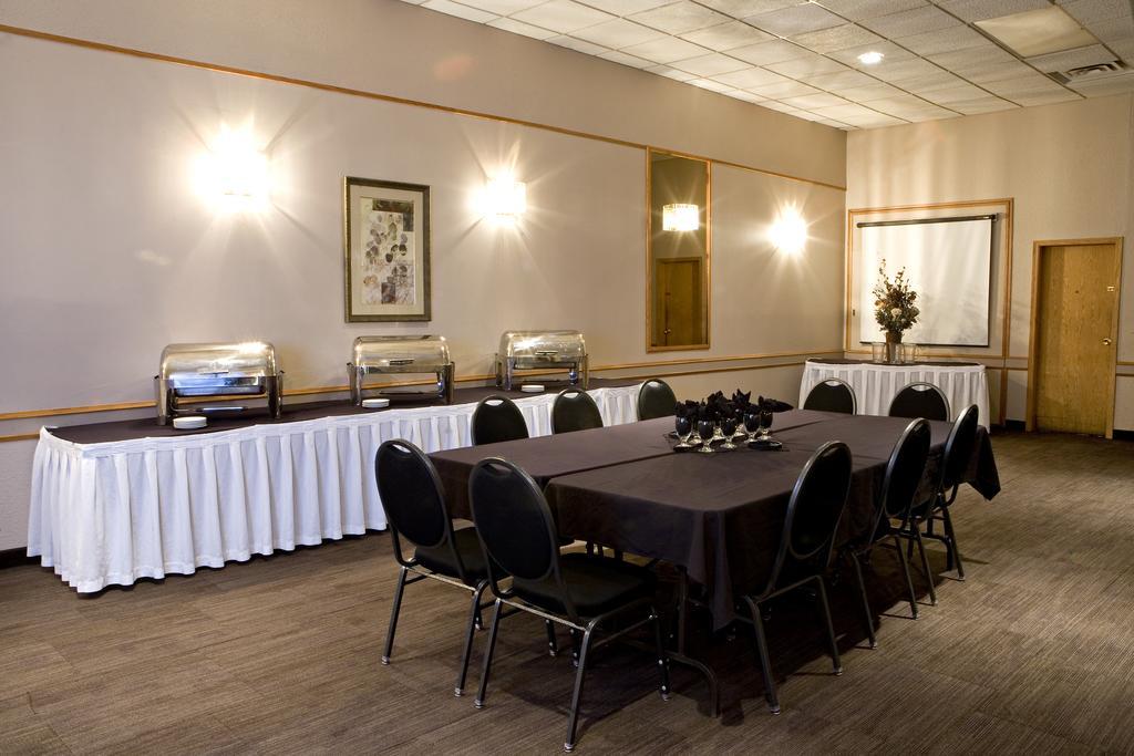 Heritage Inn Hotel & Convention Centre - Moose Jaw Restauracja zdjęcie