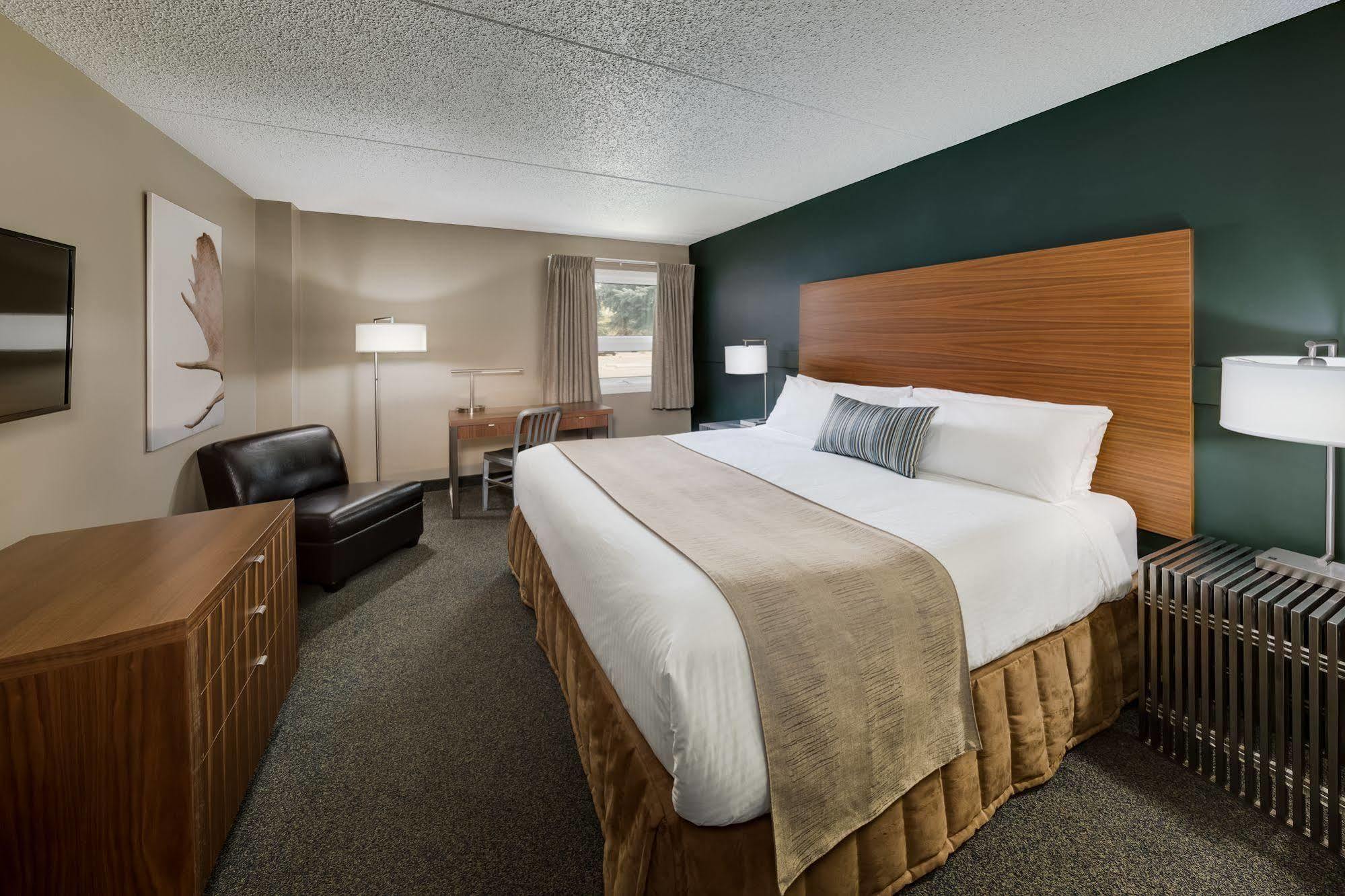 Heritage Inn Hotel & Convention Centre - Moose Jaw Zewnętrze zdjęcie