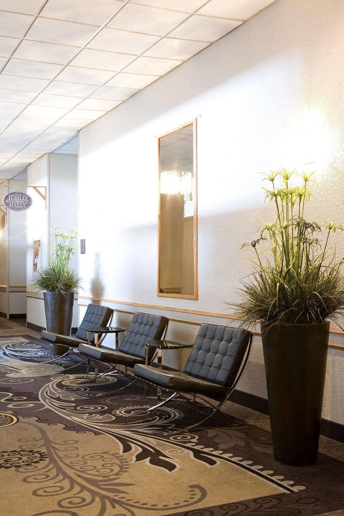 Heritage Inn Hotel & Convention Centre - Moose Jaw Zewnętrze zdjęcie